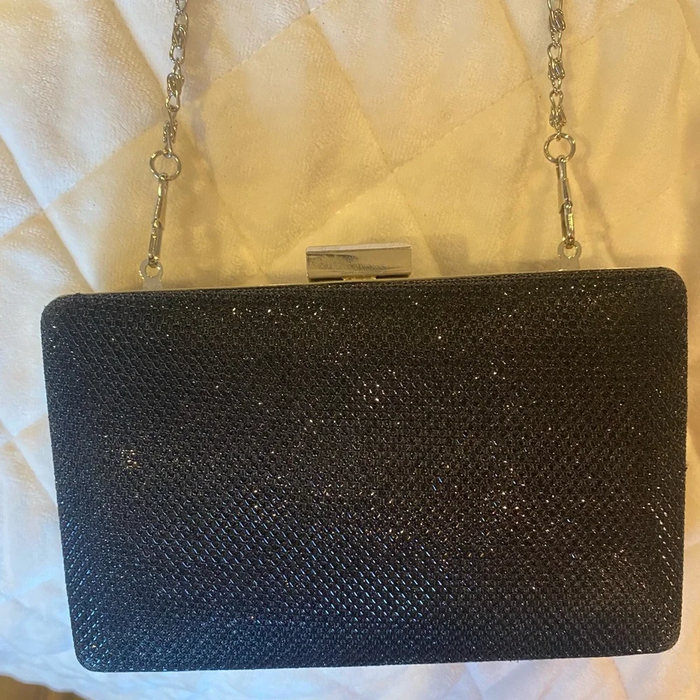 Elegant Black Chain Clutch